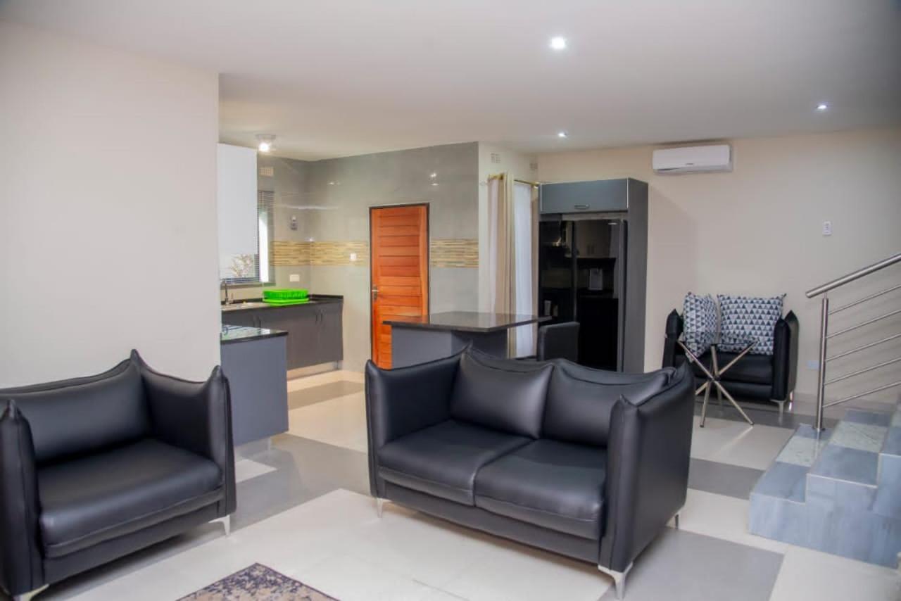 Royal Suites Apartments 루사카 외부 사진
