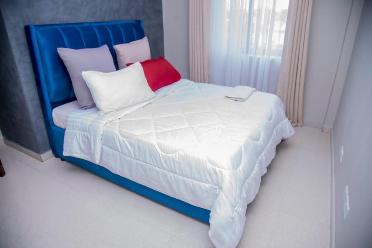 Royal Suites Apartments 루사카 외부 사진