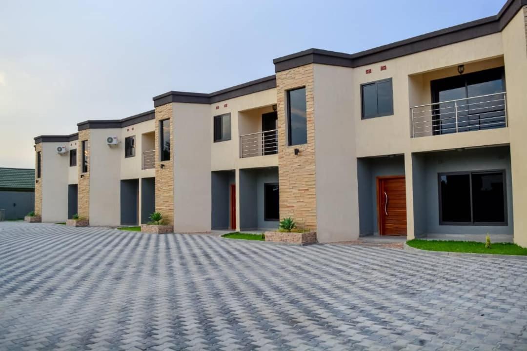 Royal Suites Apartments 루사카 외부 사진