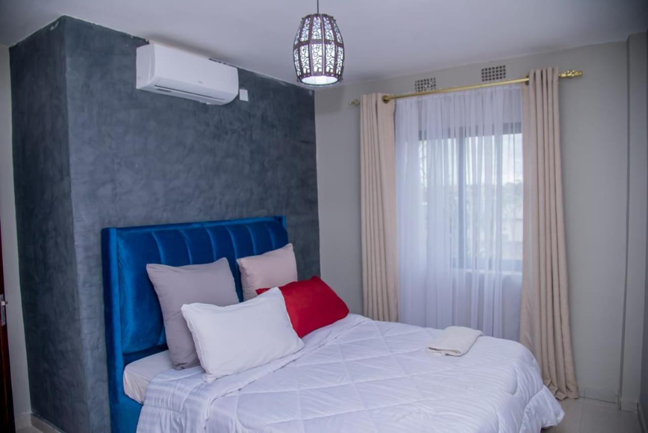 Royal Suites Apartments 루사카 외부 사진