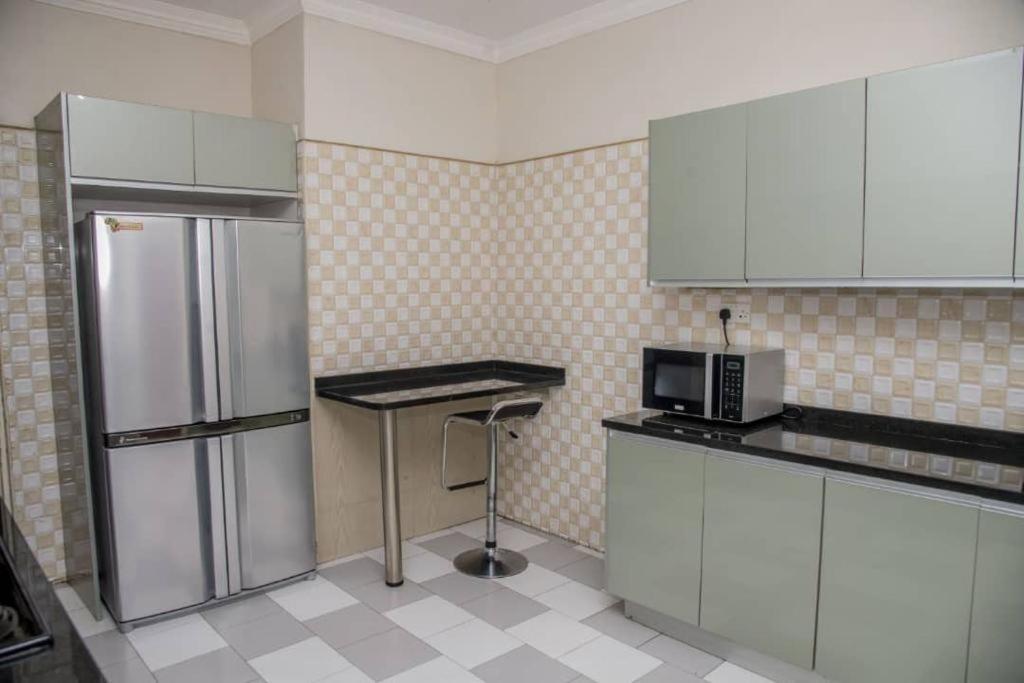 Royal Suites Apartments 루사카 외부 사진